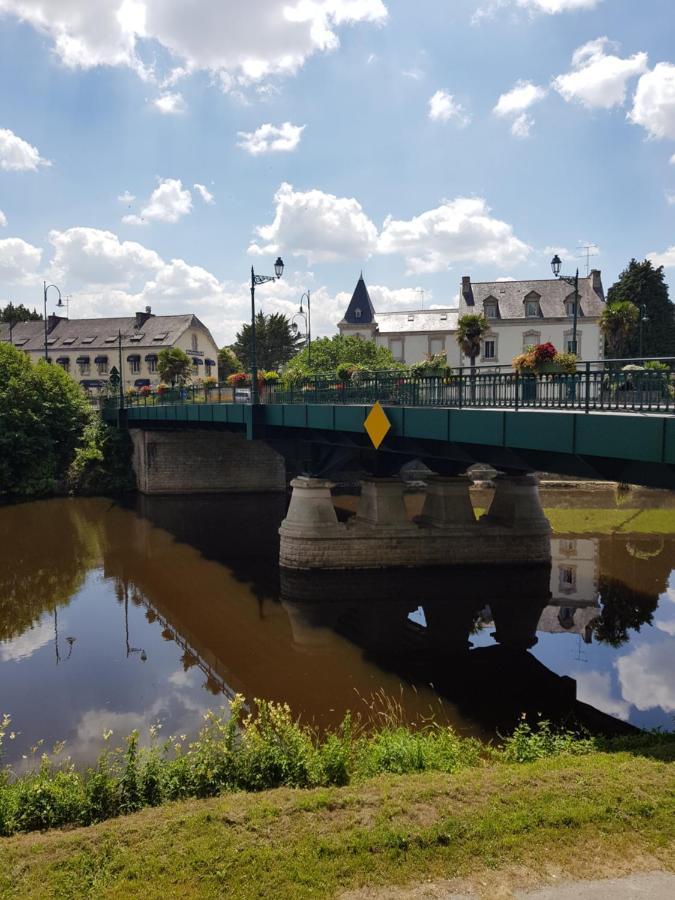 Brit Hotel Essentiel Pontivy Robic Exterior photo